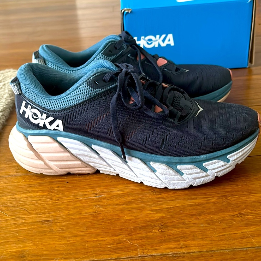 HOKA Graviota 3